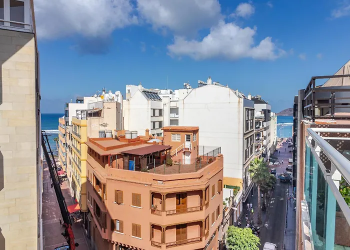 Espectacular Atico Con Terraza A 50 Mt Playa Canteras דירה *