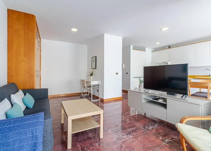 Espectacular Atico Con Terraza A 50 Mt Playa Canteras דירה *