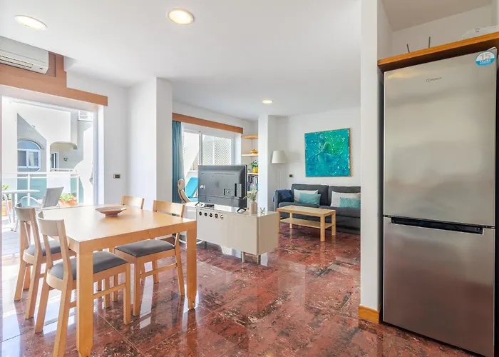 Espectacular Atico Con Terraza A 50 Mt Playa Canteras דירה