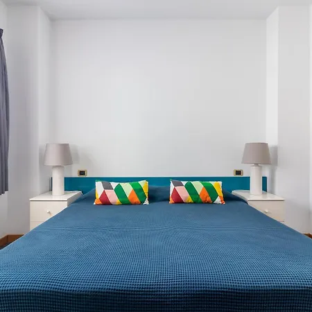 Espectacular Atico Con Terraza A 50 Mt Playa Canteras Apartamento