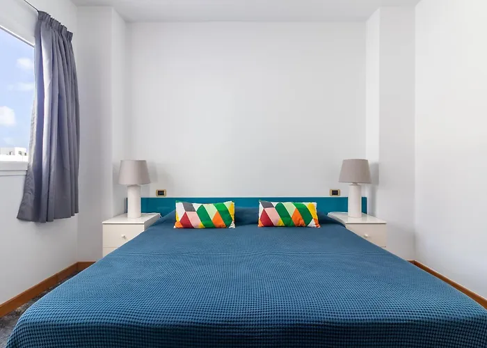 Espectacular Atico Con Terraza A 50 Mt Playa Canteras Apartment